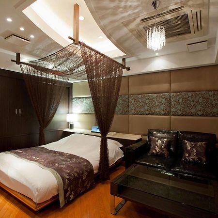 Hotel An Shinjuku Kabukicho (Adults Only) Токіо Екстер'єр фото